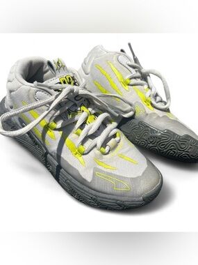 Puma Kids Sneakers in Light Gray with Neon Yellow Highlights